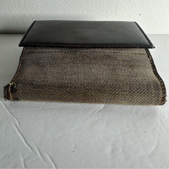 Gucci Rare Canvas & Leather Interlocking GG Compact Bifold Wallet Beige/Brown - Picture 16 of 17